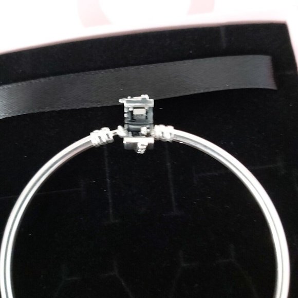 Pandora Moments Limited Edition Sterling Shooting Star Charm Bangle 592733C01-21 - Picture 7 of 9